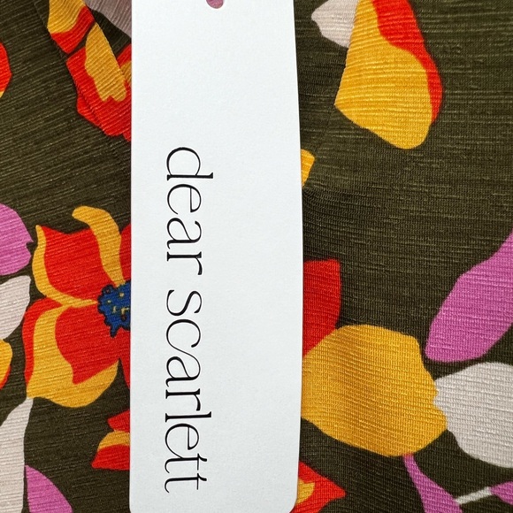 NWT Dear Scarlett Top Floral Top, M - Picture 3 of 8